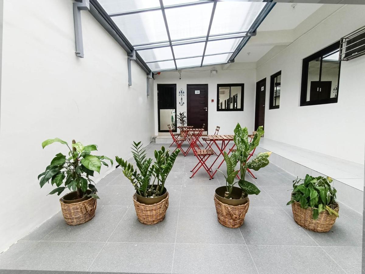 Manzil Anilao B&B Mabini  Exterior photo
